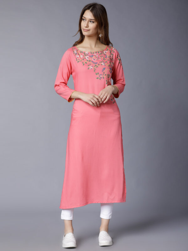 Women Coral Solid Straight Kurta